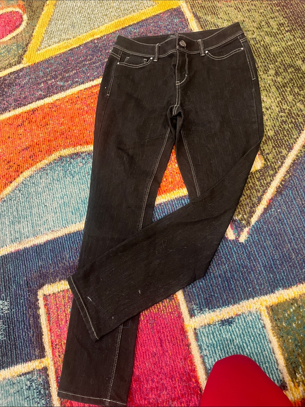 WHBM Women’s slim ankle Jeans - Classic Everyday Style